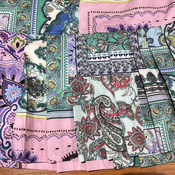 Skirt - Picture 4 of 7